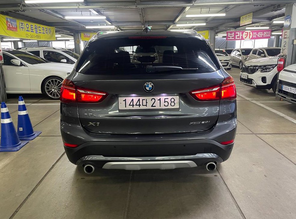 BMW X1 xDrive 20i xLine 사진 3