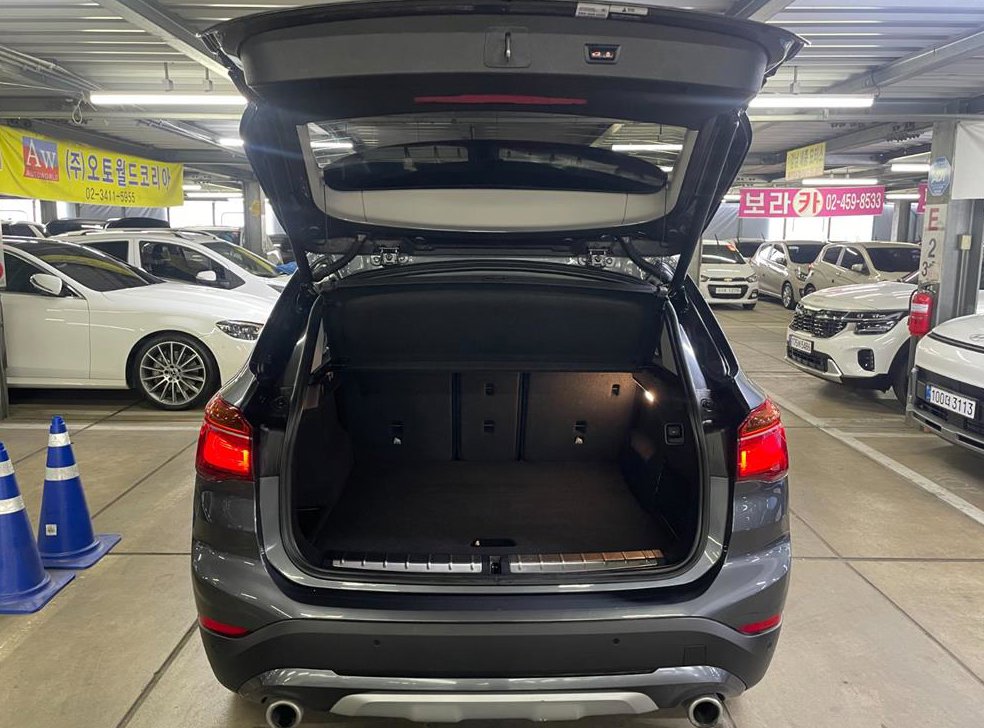 BMW X1 xDrive 20i xLine 사진 5
