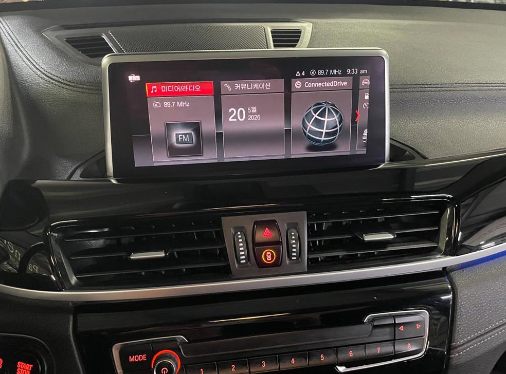 BMW X1 xDrive 20i xLine 사진 9