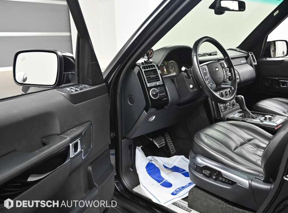 랜드로버 레인지로버 V8 5.0 SUPERCHARGED 사진 11