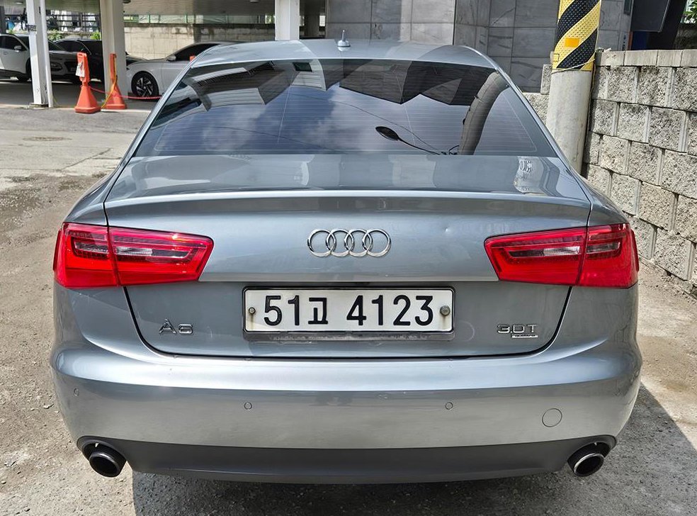 아우디 A6 3.0 TFSI 콰트로 사진 4