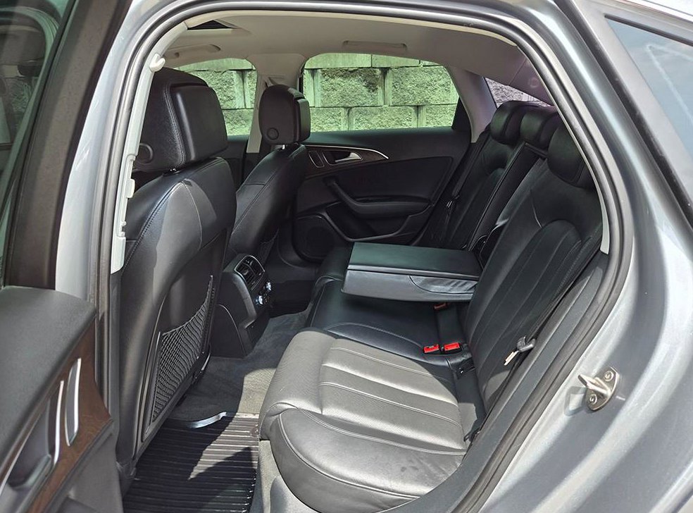 아우디 A6 3.0 TFSI 콰트로 사진 6