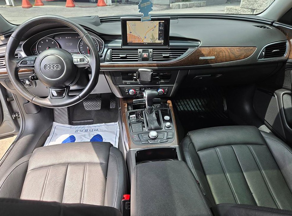 아우디 A6 3.0 TFSI 콰트로 사진 9