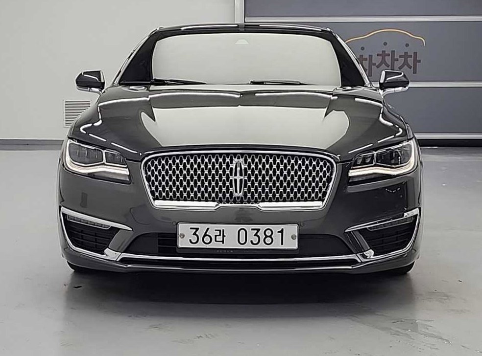링컨 MKZ 2.0 사진 2