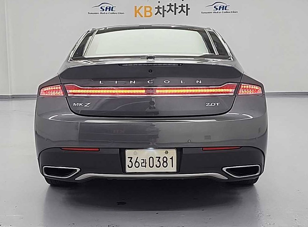 링컨 MKZ 2.0 사진 3