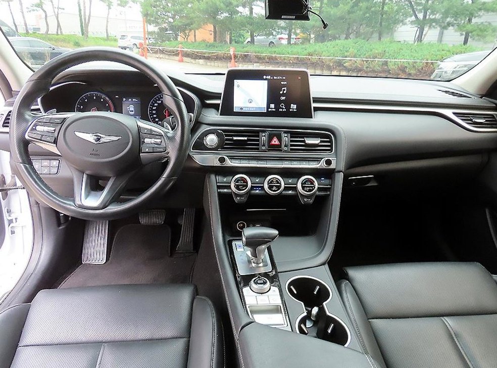 제네시스 G70 2.0T 사진 7
