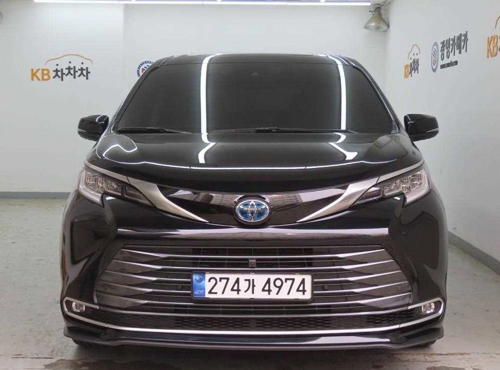 토요타 시에나 2.5 2WD 하이브리드