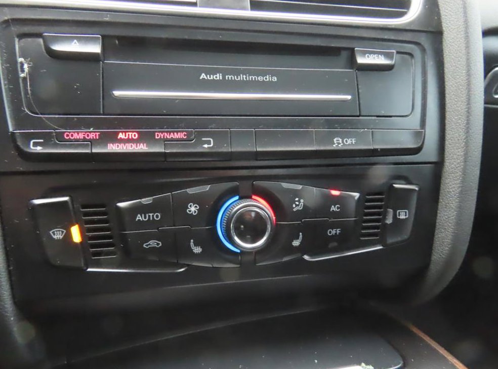 아우디 A5 2.0 TFSI 콰트로 사진 12