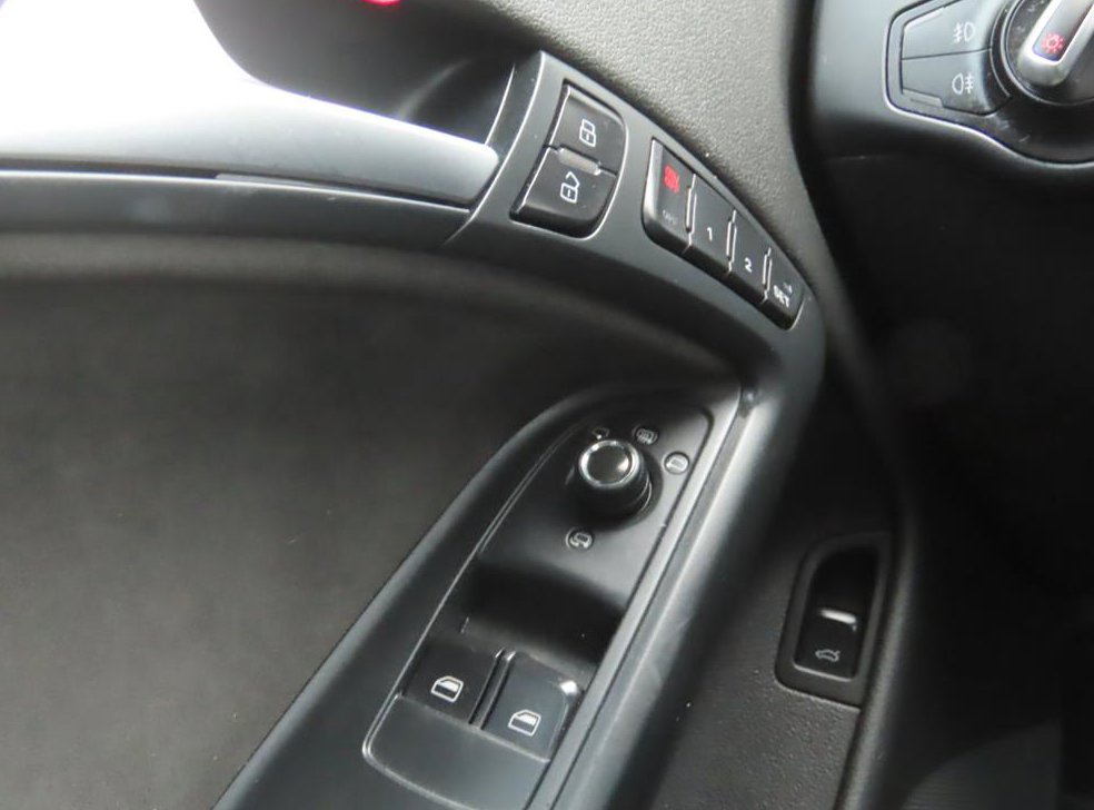 아우디 A5 2.0 TFSI 콰트로 사진 13
