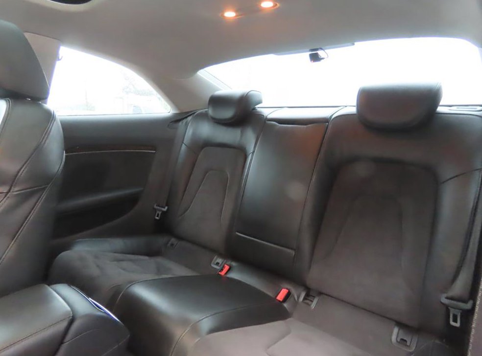 아우디 A5 2.0 TFSI 콰트로 사진 6
