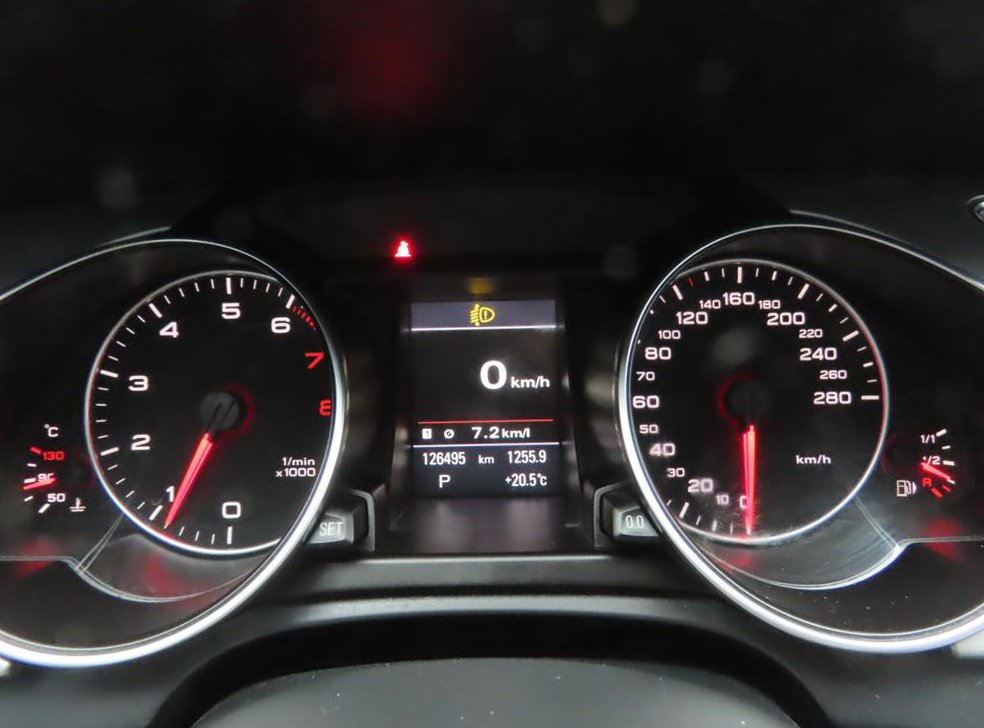 아우디 A5 2.0 TFSI 콰트로 사진 8
