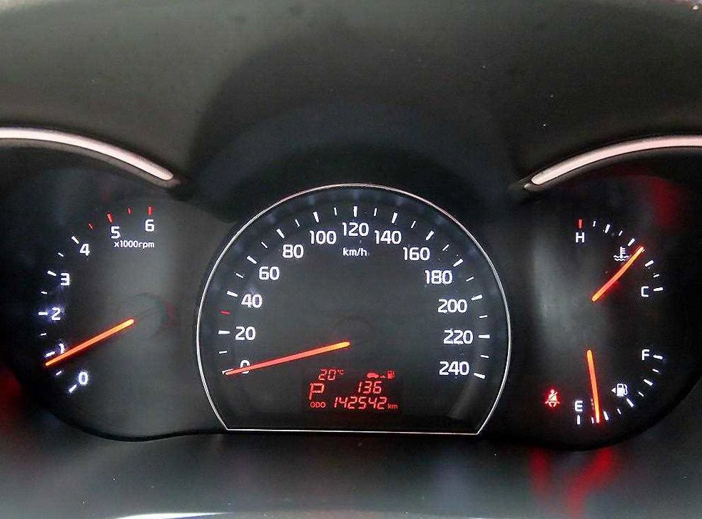 기아 쏘렌토 2WD 2.0 LX 사진 9