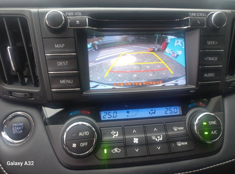 토요타 라브4 2.5 2WD 사진 12