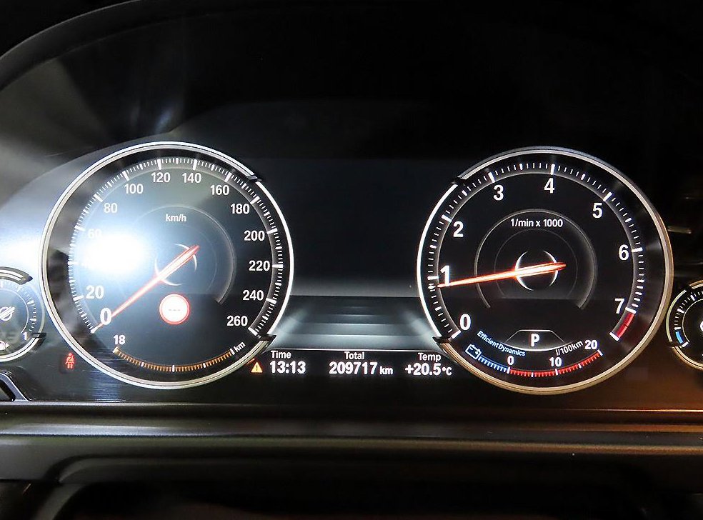 BMW 5시리즈 528i 사진 9