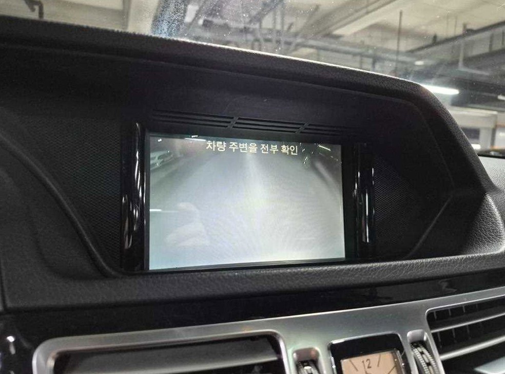 벤츠 E 클래스 E220 CDI 아방가르드 사진 12