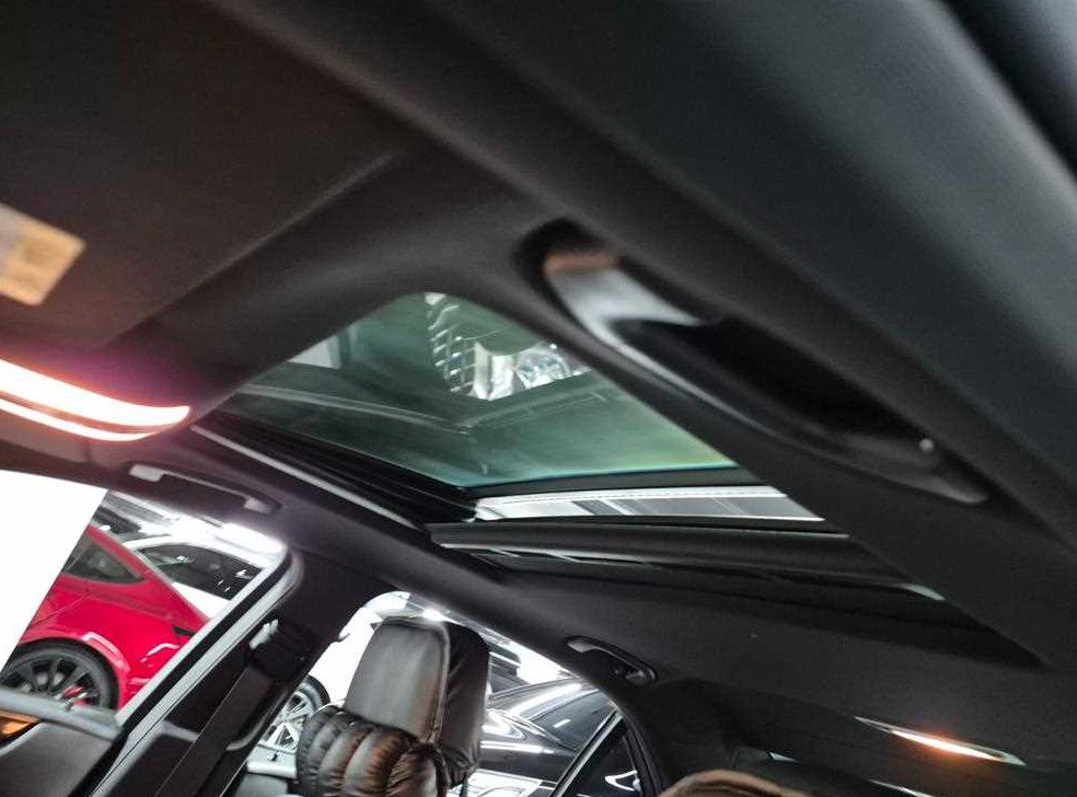 벤츠 E 클래스 E220 CDI 아방가르드 사진 20