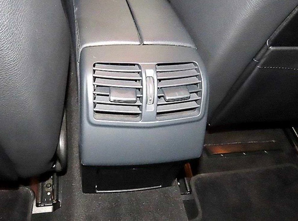 벤츠 E 클래스 E300 아방가르드 사진 17