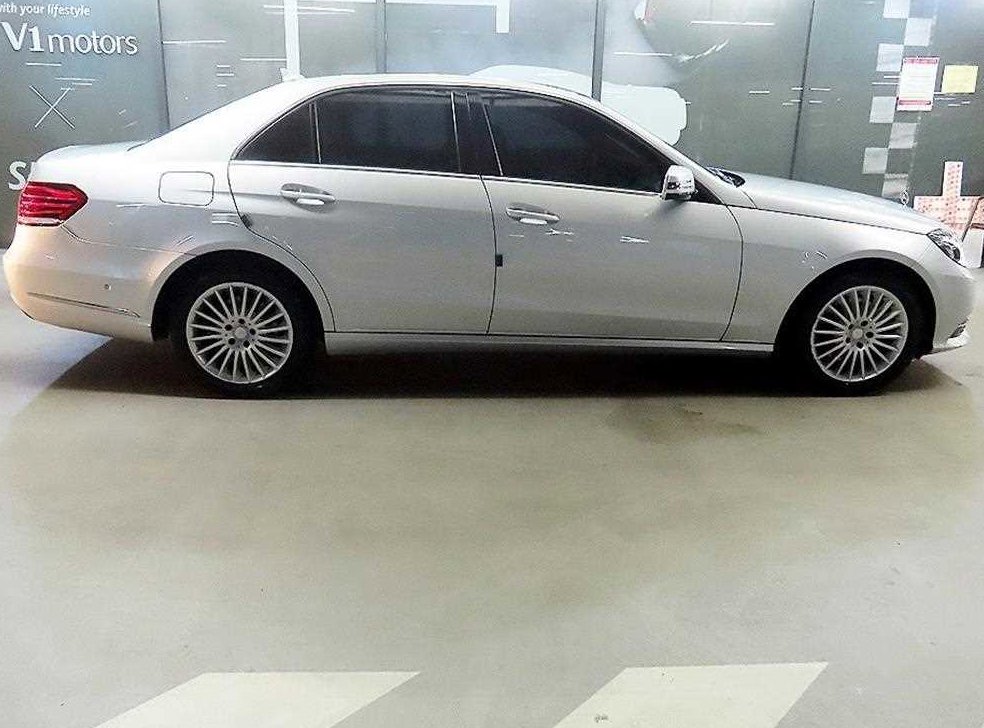 벤츠 E 클래스 E300 아방가르드 사진 3