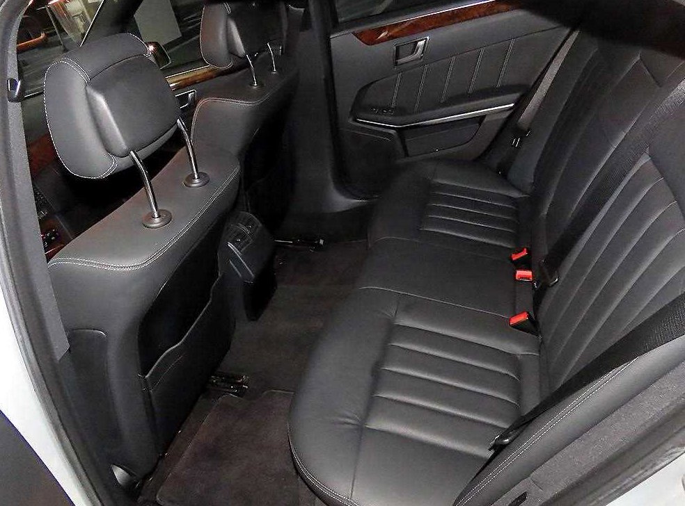 벤츠 E 클래스 E300 아방가르드 사진 7