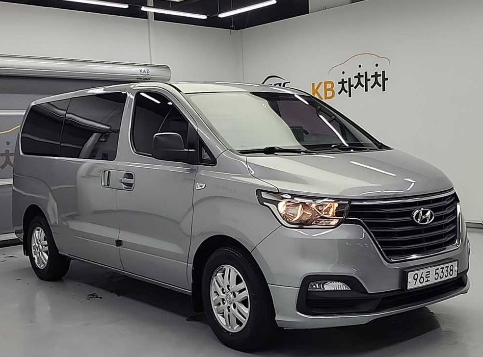 현대 스타렉스 2WD 밴 3인승 사진 4