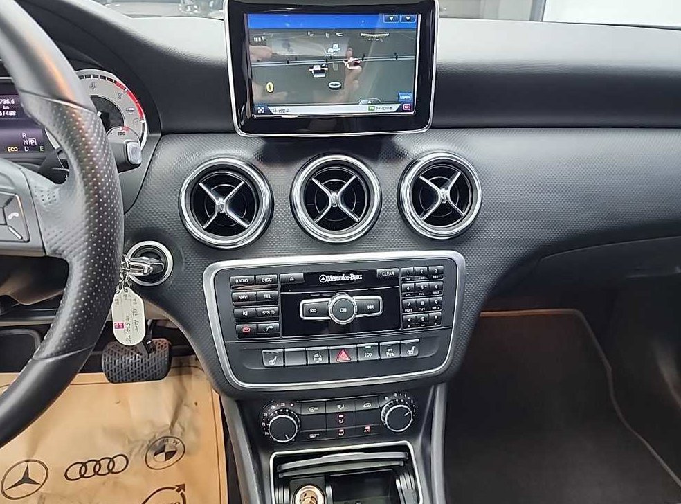 벤츠 A 클래스 A200 CDI 나이트 사진 10
