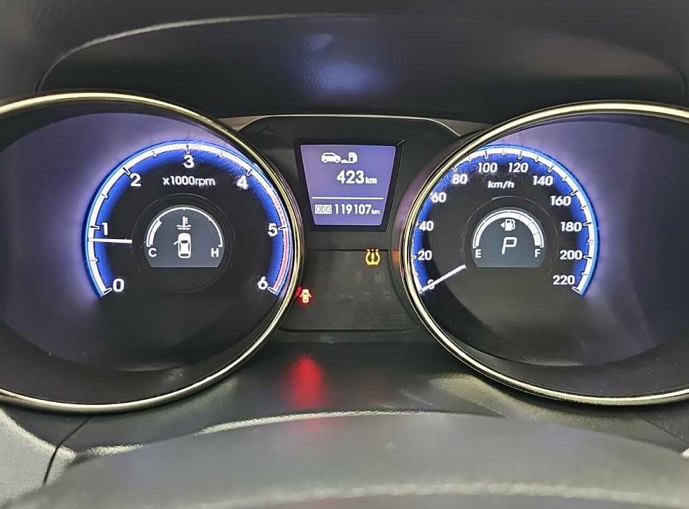 현대 투싼 4WD VGT LMX20 사진 6