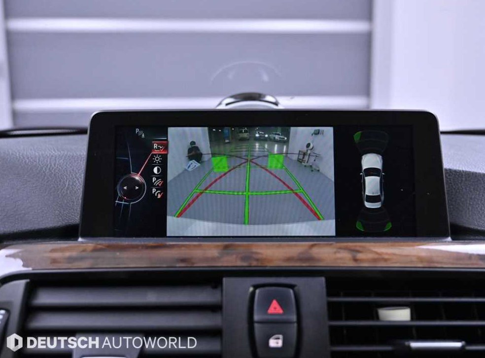 BMW 3시리즈 320i 사진 15