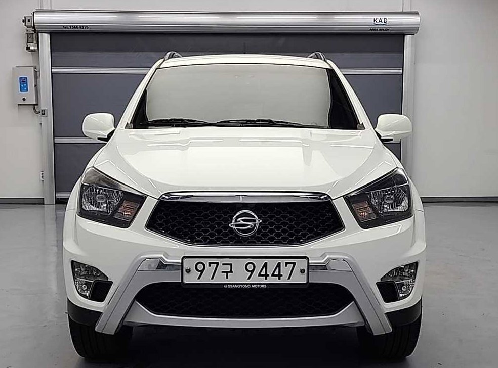 KG모빌리티(쌍용)  코란도 디젤 4WD 익스트림 사진 2