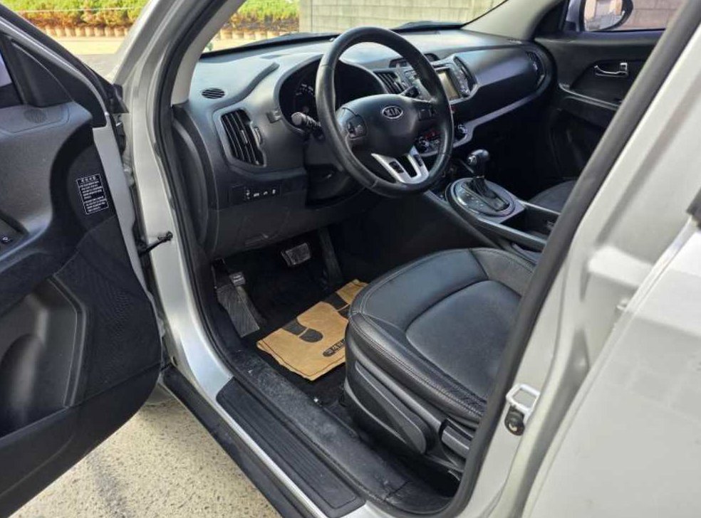 기아 스포티지 2WD TLX 사진 5
