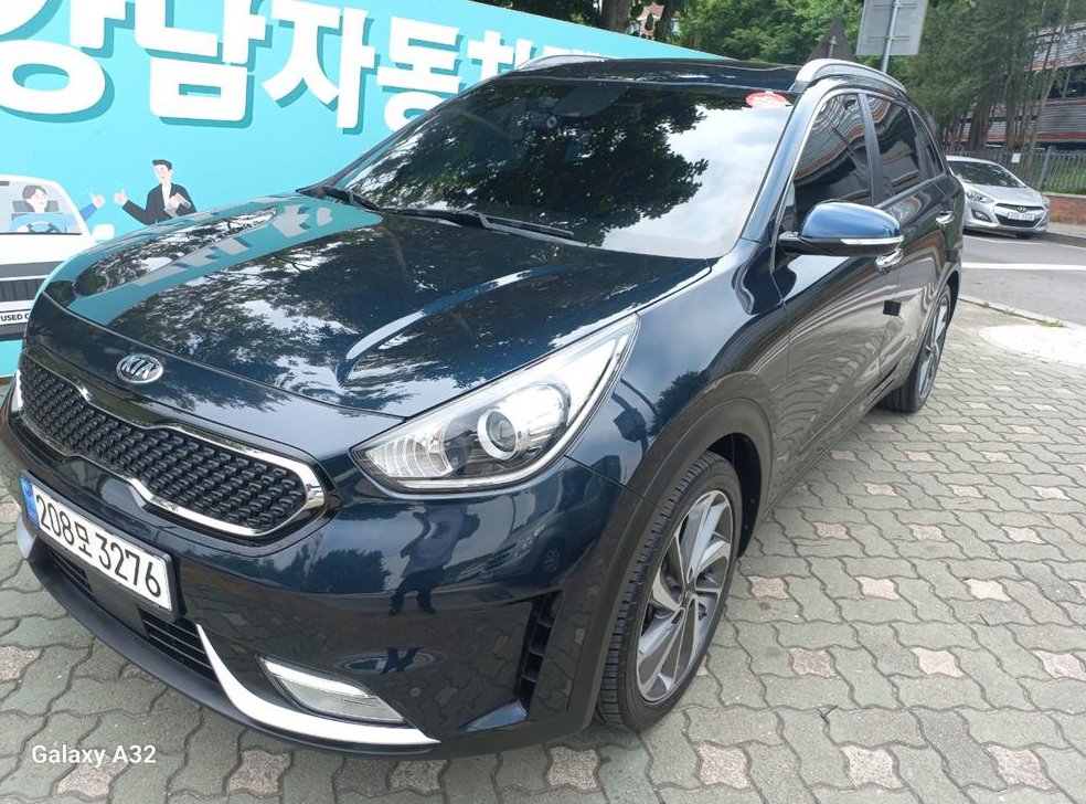 기아 니로 1.6 하이브리드 사진 2