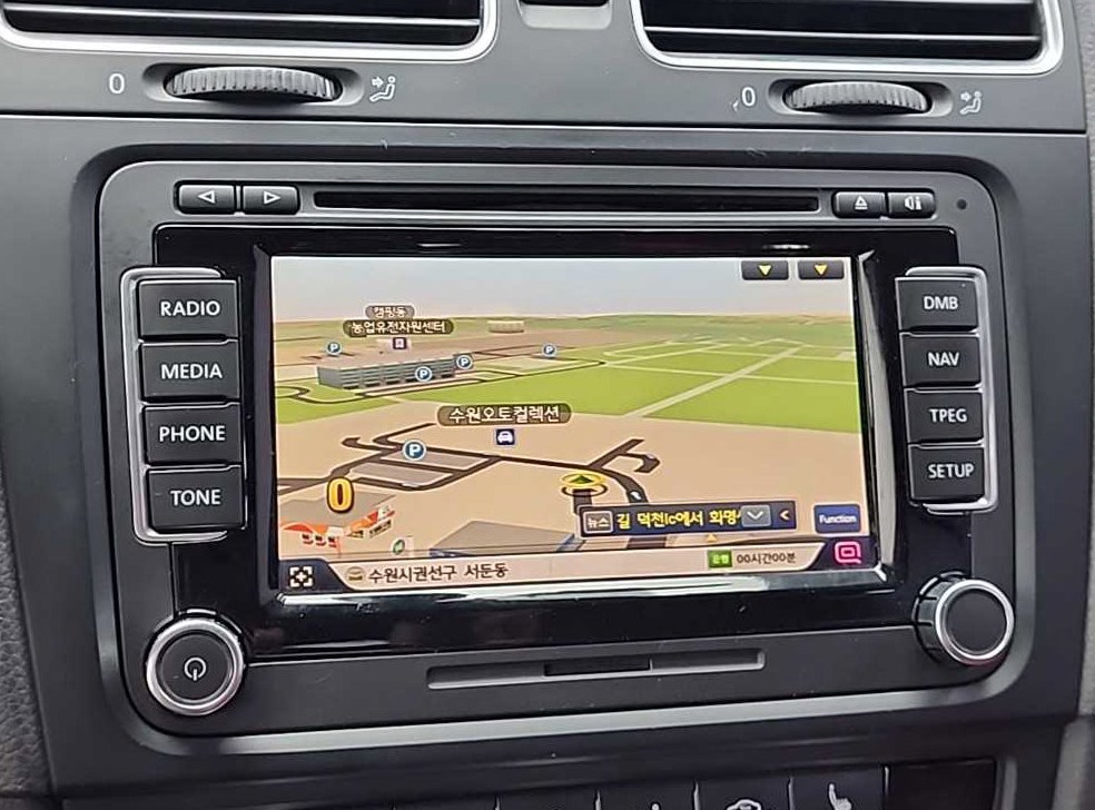 폭스바겐 골프 2.0 TDI 카브리올레 사진 13