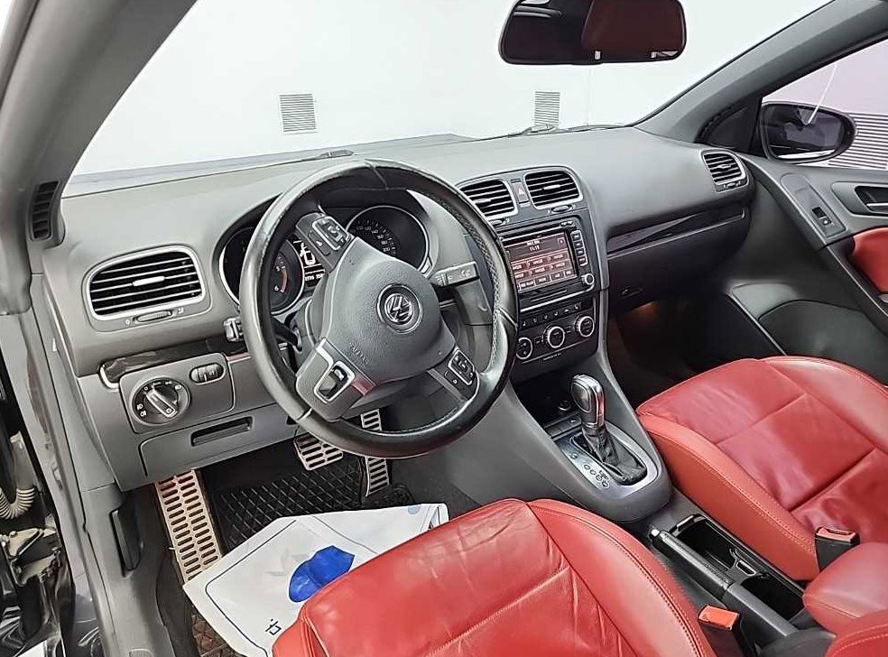폭스바겐 골프 2.0 TDI 카브리올레 사진 7