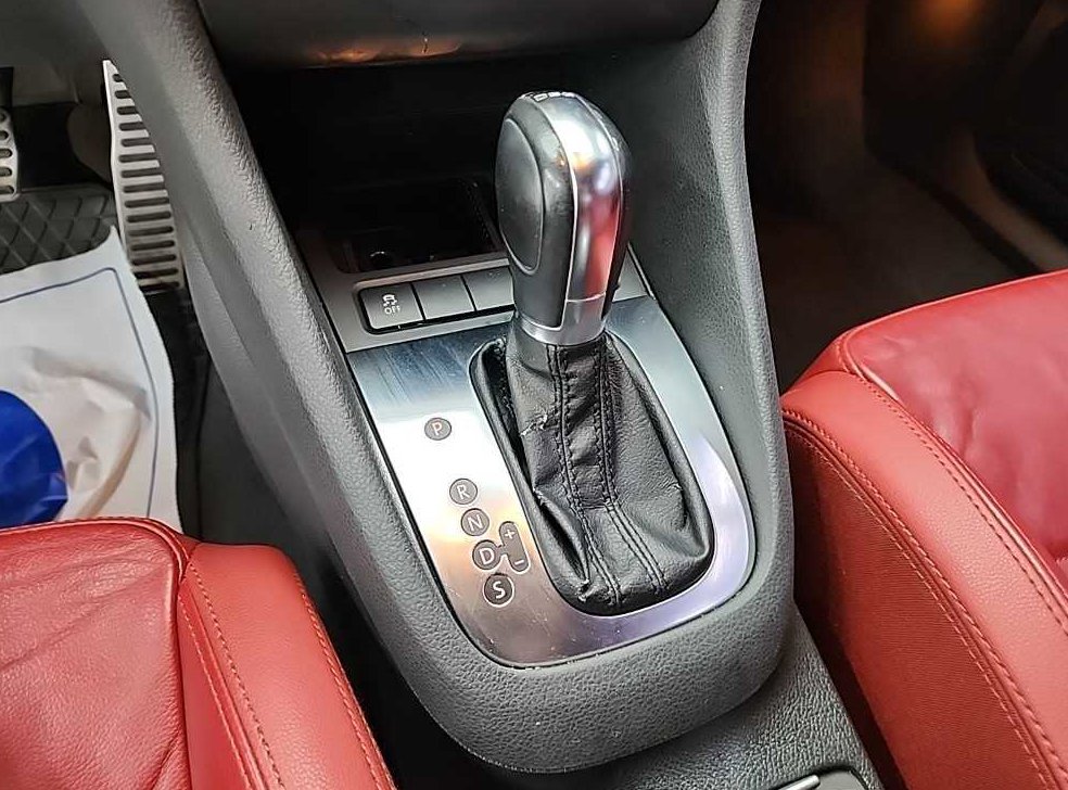 폭스바겐 골프 2.0 TDI 카브리올레 사진 8