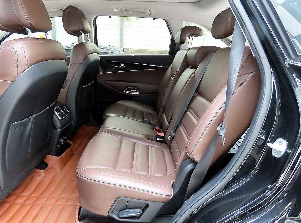 기아 쏘렌토 디젤 2WD 2.0 노블레스 사진 6