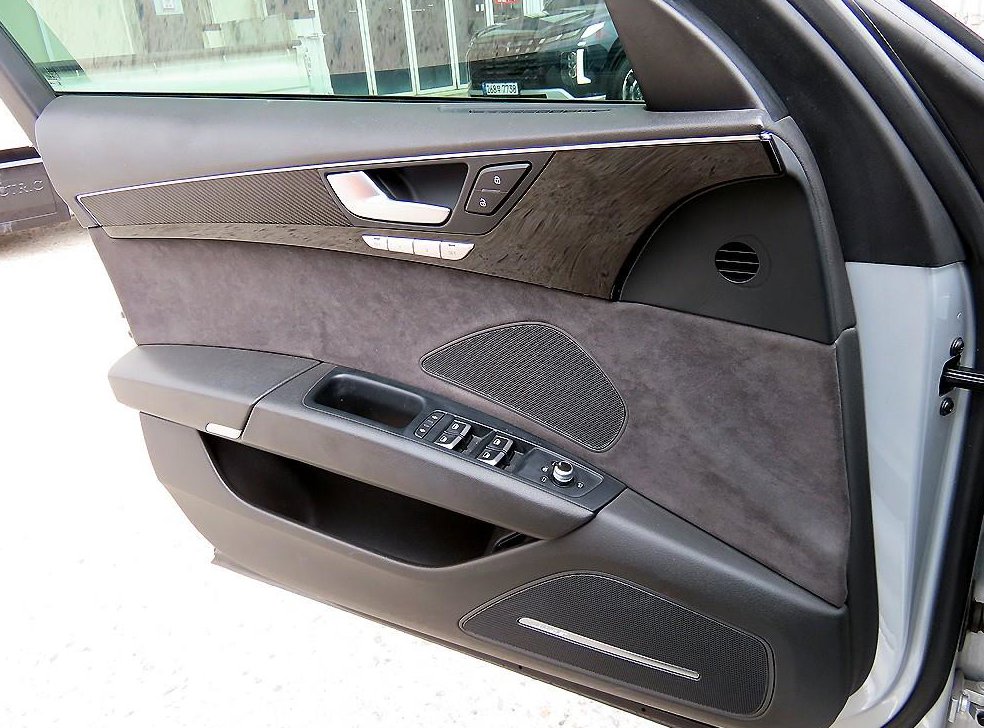 아우디 A8 3.0 TDI 콰트로 사진 11