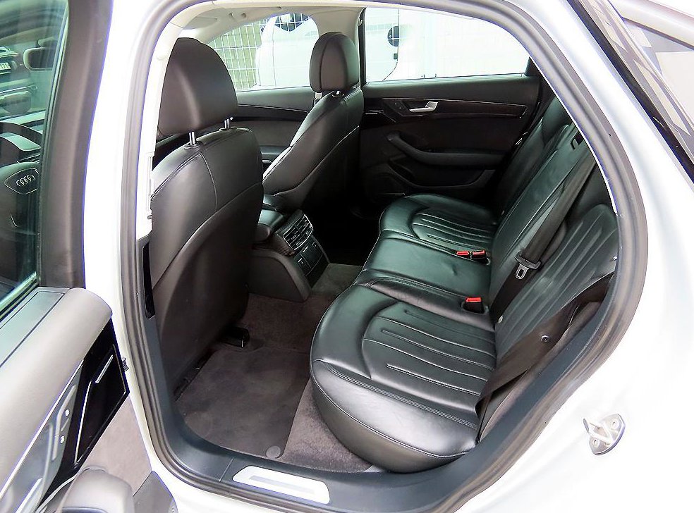 아우디 A8 3.0 TDI 콰트로 사진 6