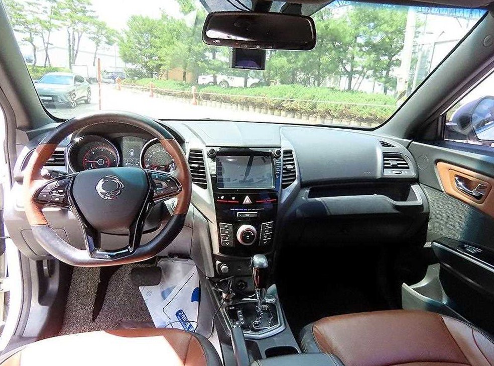 KG모빌리티(쌍용)  티볼리 2WD 디젤 기어 에디션 사진 7