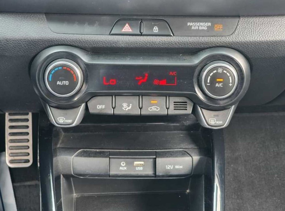 기아 스토닉 디젤 1.6 프레스티지 사진 12