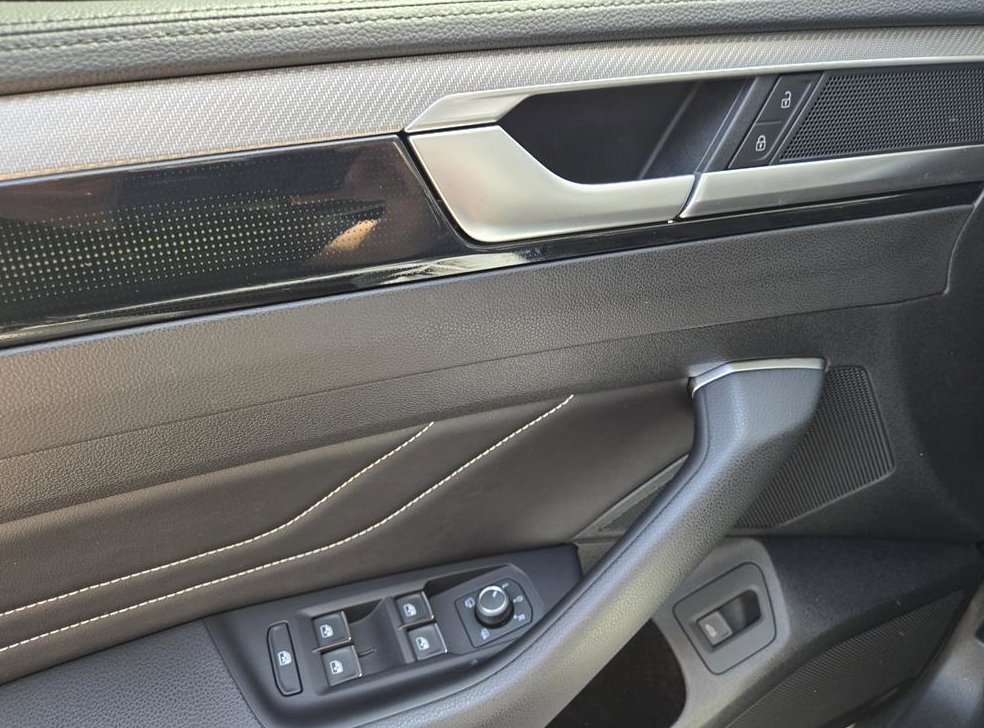 폭스바겐 아테온 2.0 TDI 프레스티지 사진 16