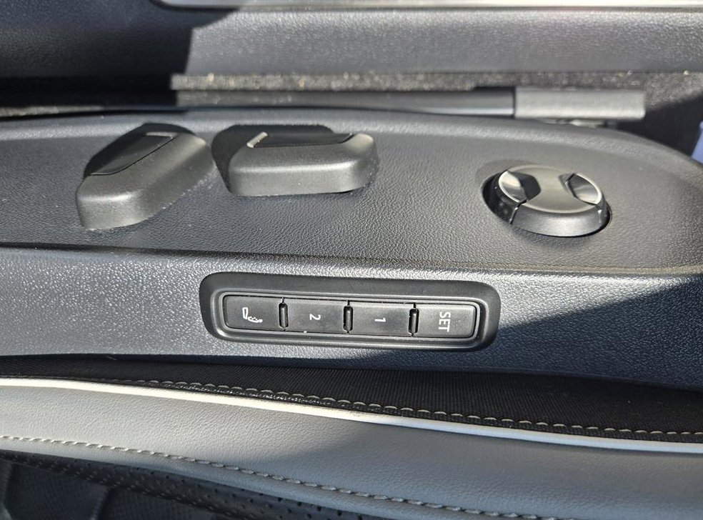 폭스바겐 아테온 2.0 TDI 프레스티지 사진 8