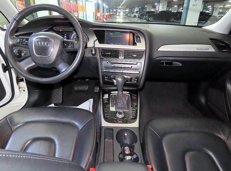 아우디 A4 2.0 TFSI 콰트로 사진 10