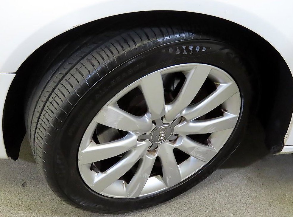 아우디 A4 2.0 TFSI 콰트로 사진 17