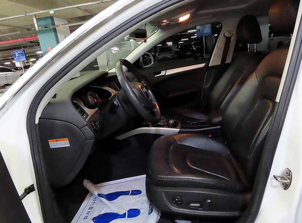 아우디 A4 2.0 TFSI 콰트로 사진 6