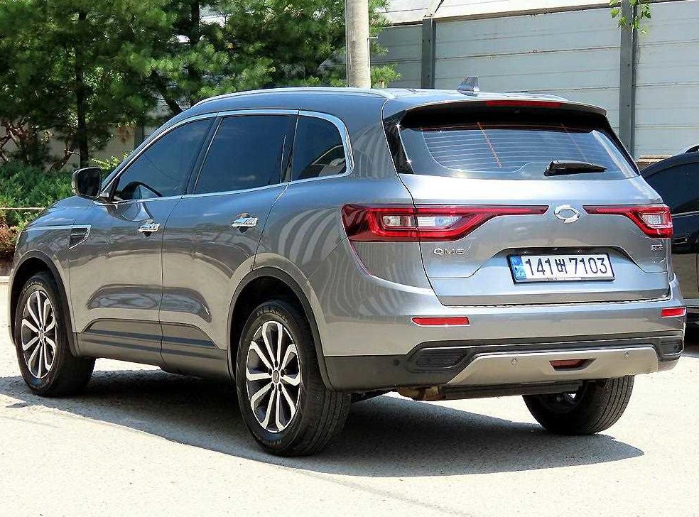 르노코리아(삼성) QM6 가솔린 2.0 GDe RE 2WD 사진 3