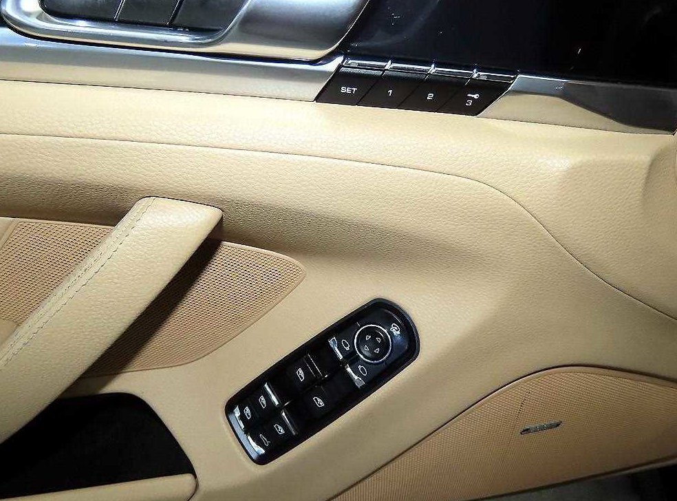 포르쉐 파나메라 3.6 AWD 사진 13