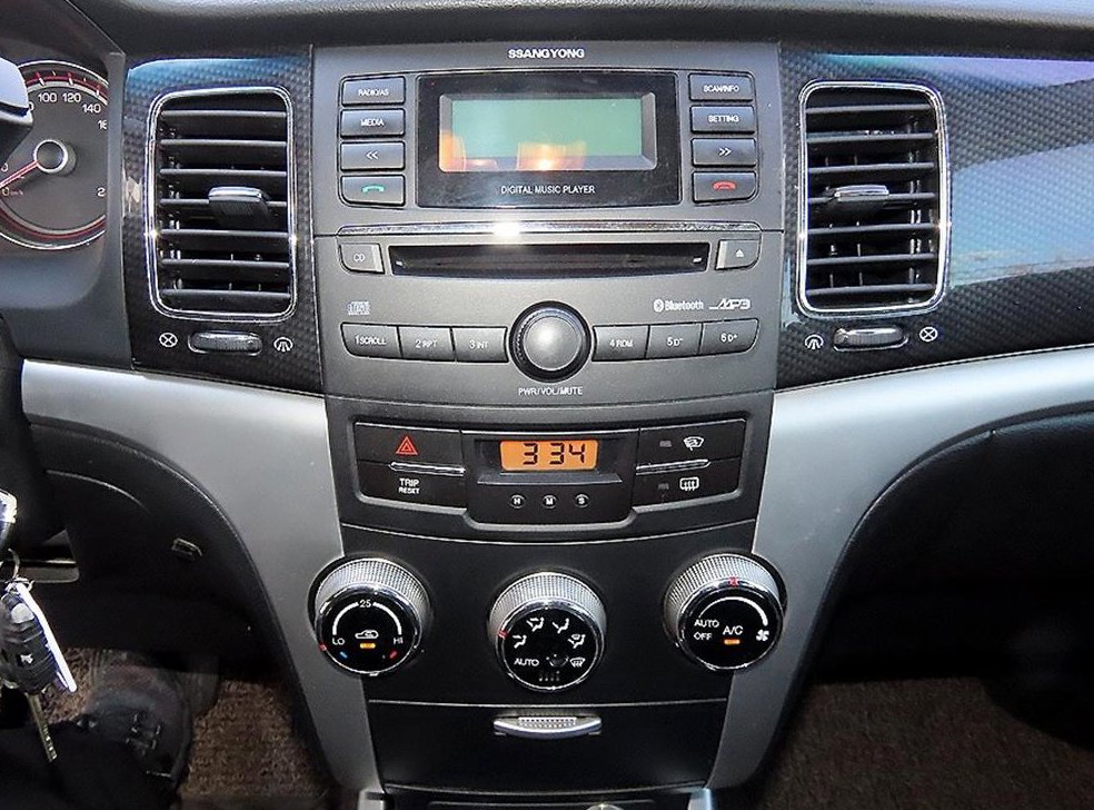 KG모빌리티(쌍용)  코란도 CLUBBY 2WD 사진 13