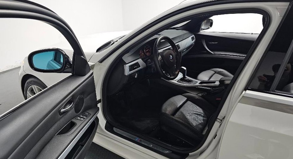 BMW 3시리즈 320d 세단 M 스포츠 사진 10