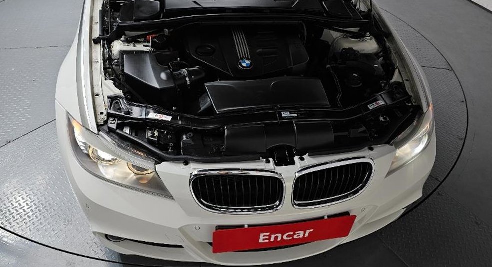 BMW 3시리즈 320d 세단 M 스포츠 사진 6