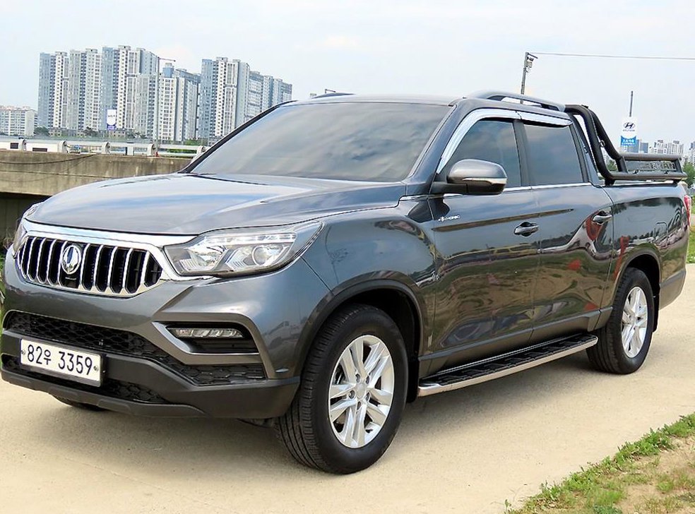KG모빌리티(쌍용)  렉스턴 디젤 2.2 4WD 사진 2
