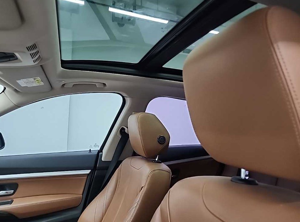 BMW 그란투리스모 GT 320D 럭셔리 사진 14